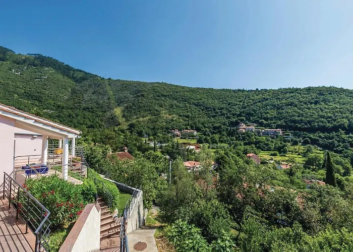 아파트 Stunning Apartment In Moscenicka Draga